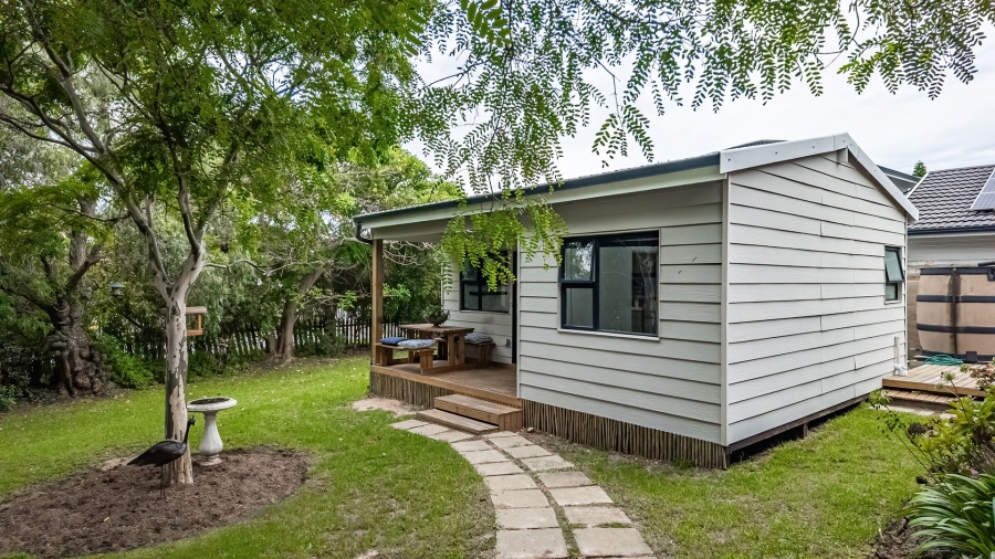 3 Bedroom Property for Sale in Bowtie Western Cape